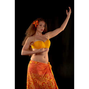 What a blast to get to shoot with a gorgeous Tahitian Dancer.  Ne-Ne was looking for shots to use to promote herself, and I got an opportunity to shoot something truly beautiful and interesting.